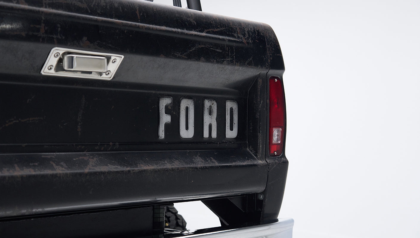Classic Ford Bronco Black Patina Gen2 series