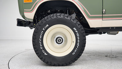 Classic Ford Bronco Boxwood Rangerstripes series