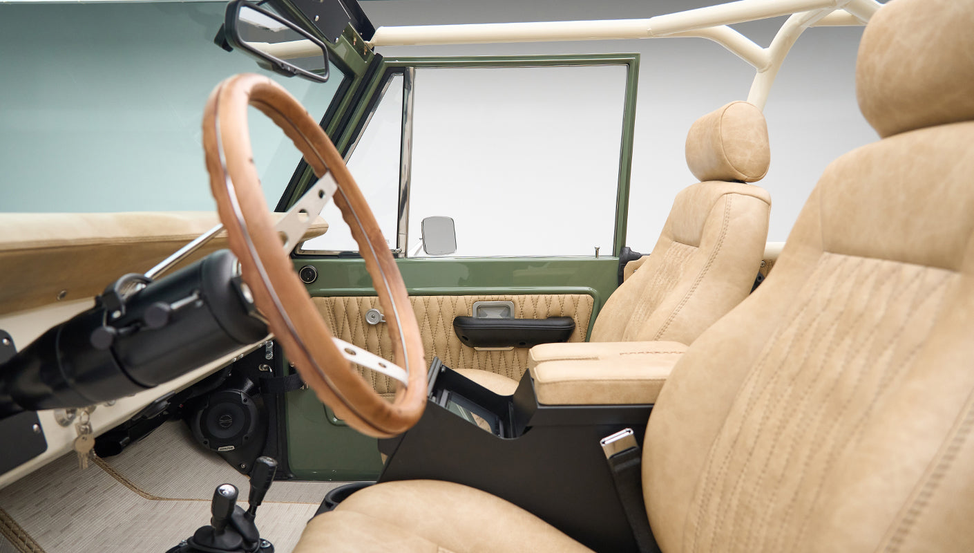 Classic Ford Bronco Boxwood Rangerstripes series
