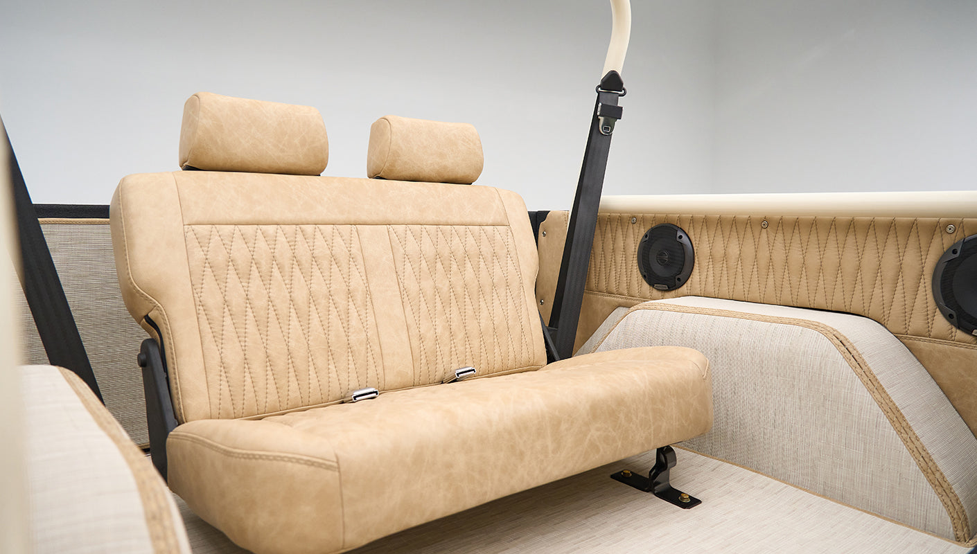 Classic Ford Bronco Boxwood Rangerstripes series