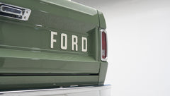 Classic Ford Bronco Boxwood Rangerstripes series