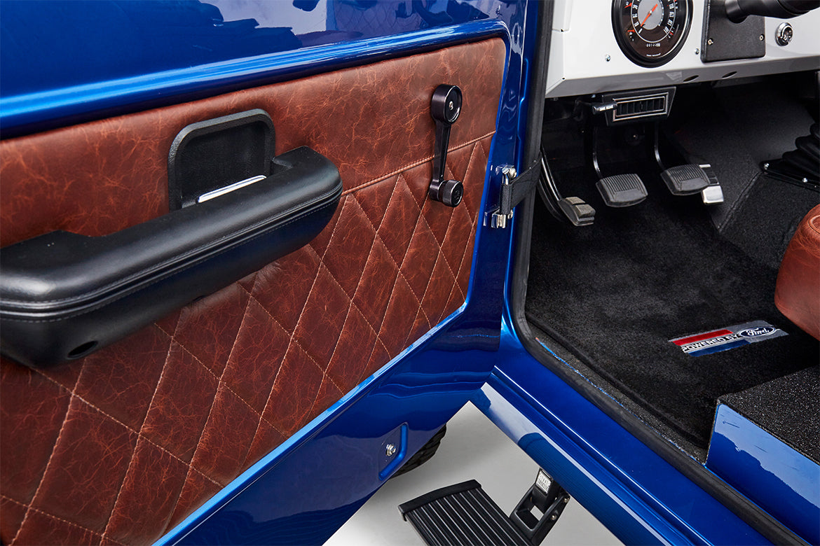 Classic Ford Bronco interior