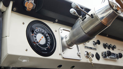 1976 classic ford bronco in boxwood green with ball glove leather gauge