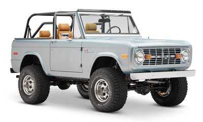 Classic Ford Bronco 1976 Brittany Blue Coyote Series front passenger 3/4 view