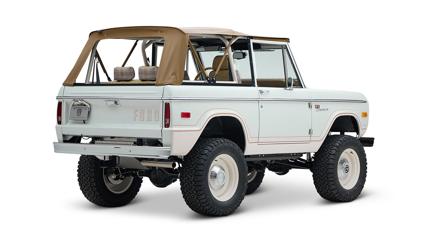 Classic Ford Bronco Ford Bronco 1973 Diamond Blue Coyote Series16 series