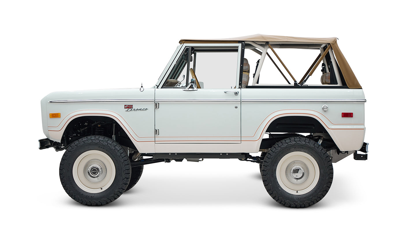 Classic Ford Bronco Ford Bronco 1973 Diamond Blue Coyote Series19 series