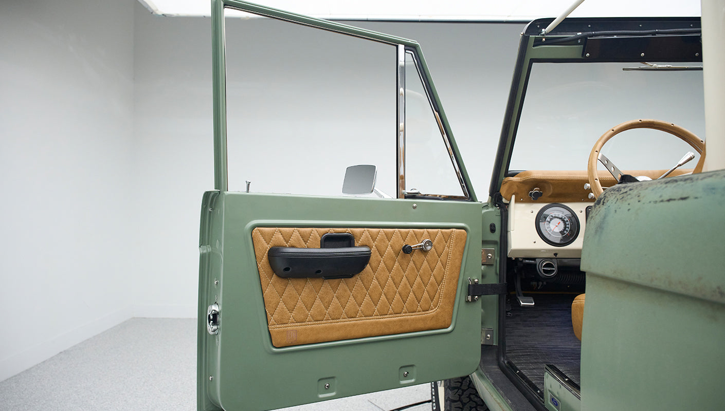 Classic Ford Bronco Green Patina series