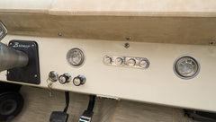 Classic Ford Bronco Porcelaingreen Ranger series