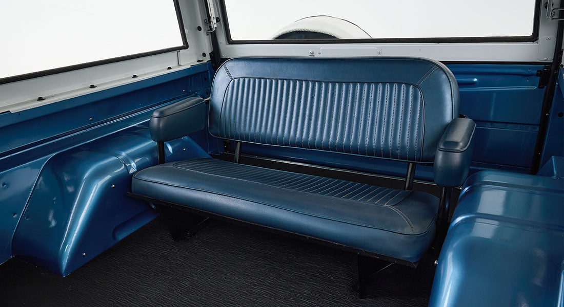 Ford Bronco Restored 1976 Brittany Blue 302 v8 with White Hard Top