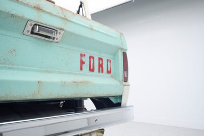 Classic Ford Broncos Captain Tony