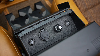 1973 classic ford bronco in highland green stereo control
