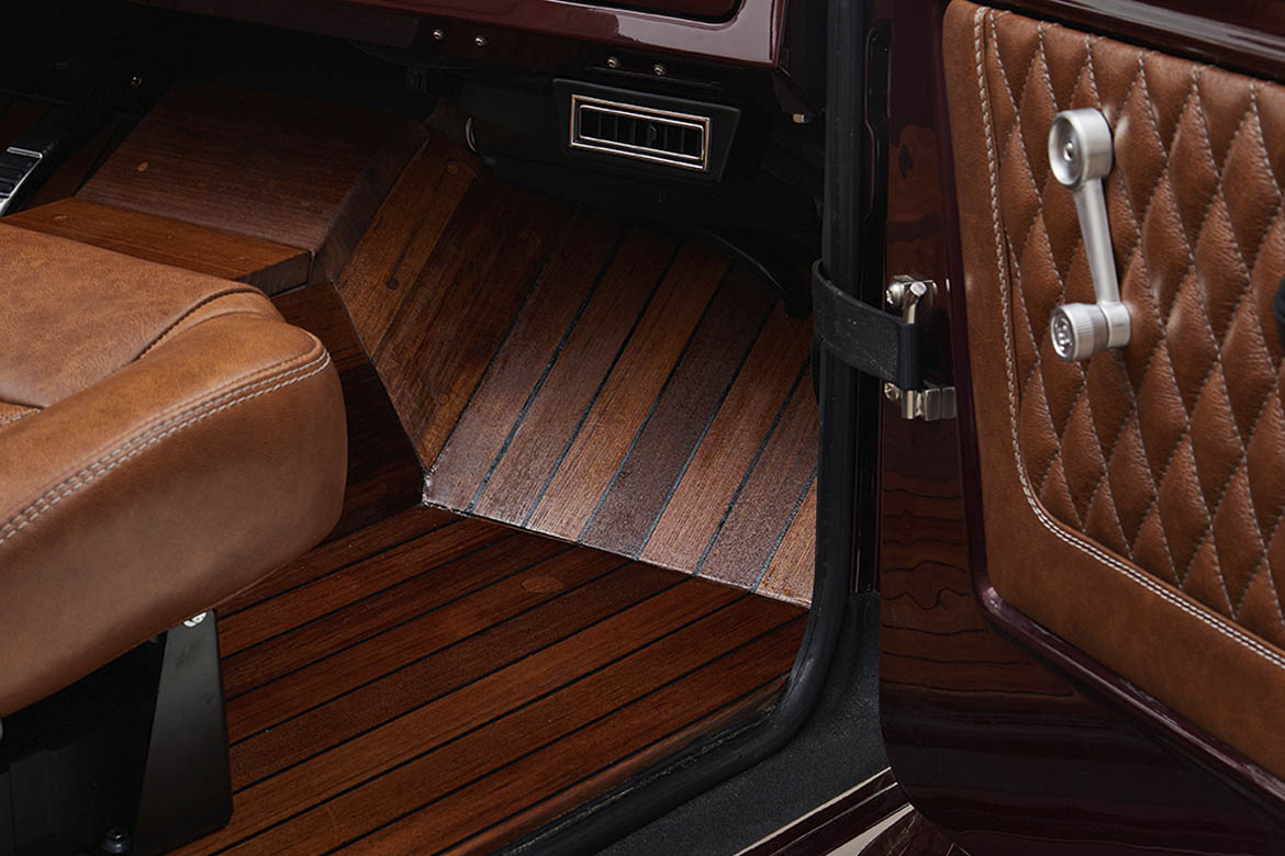 Classic Ford Bronco interior