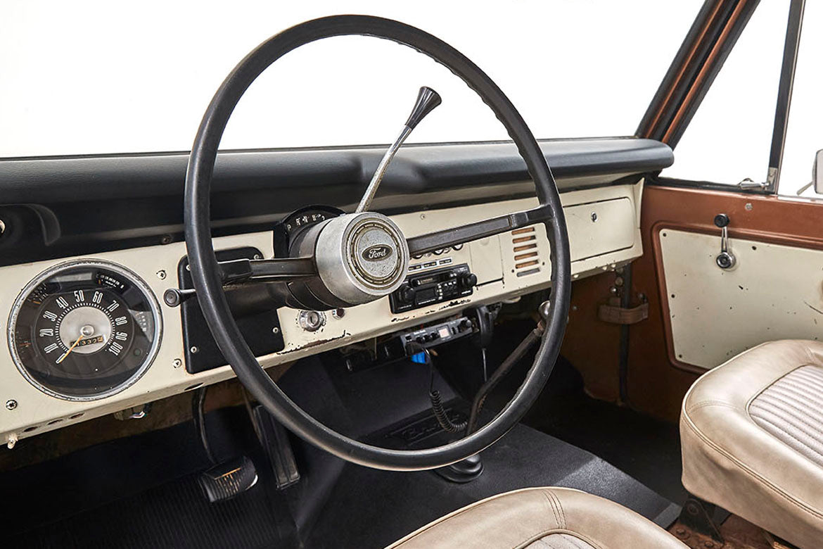 Classic Ford Bronco interior