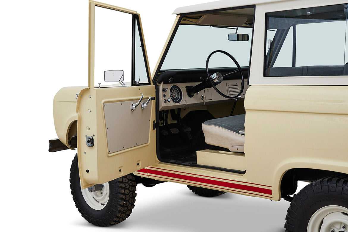 Classic Ford Bronco interior