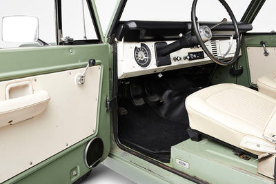 Classic Ford Bronco interior