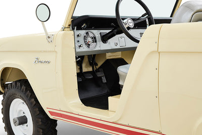 Classic Ford Bronco interior