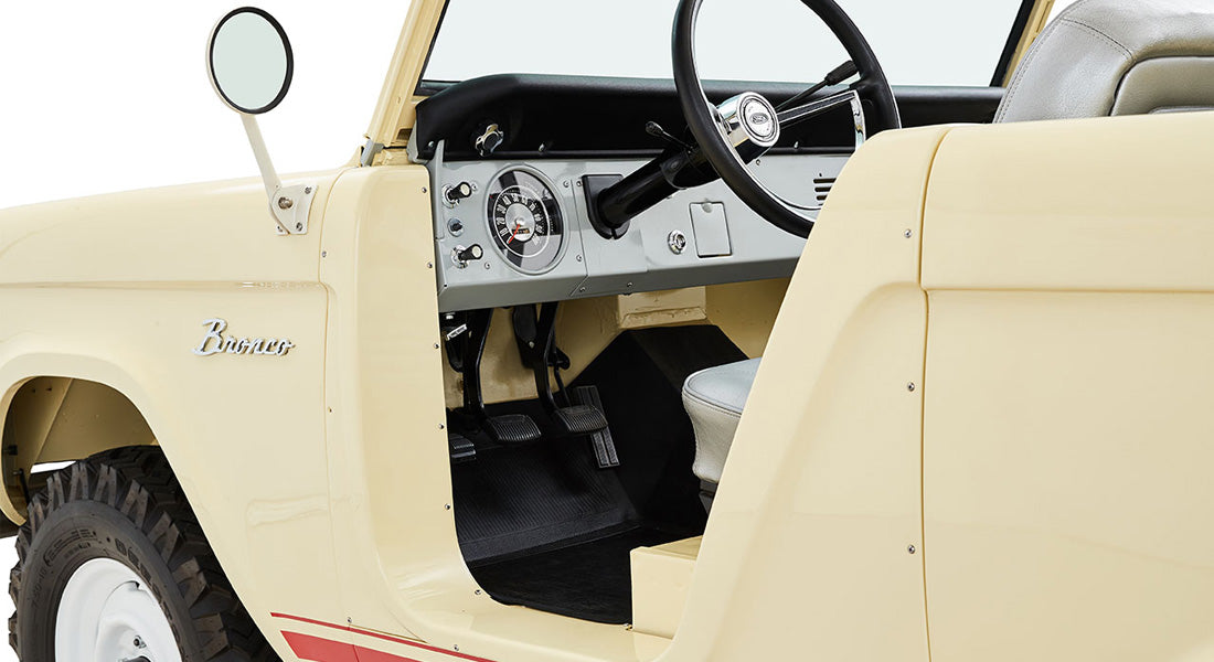 Classic Ford Bronco interior