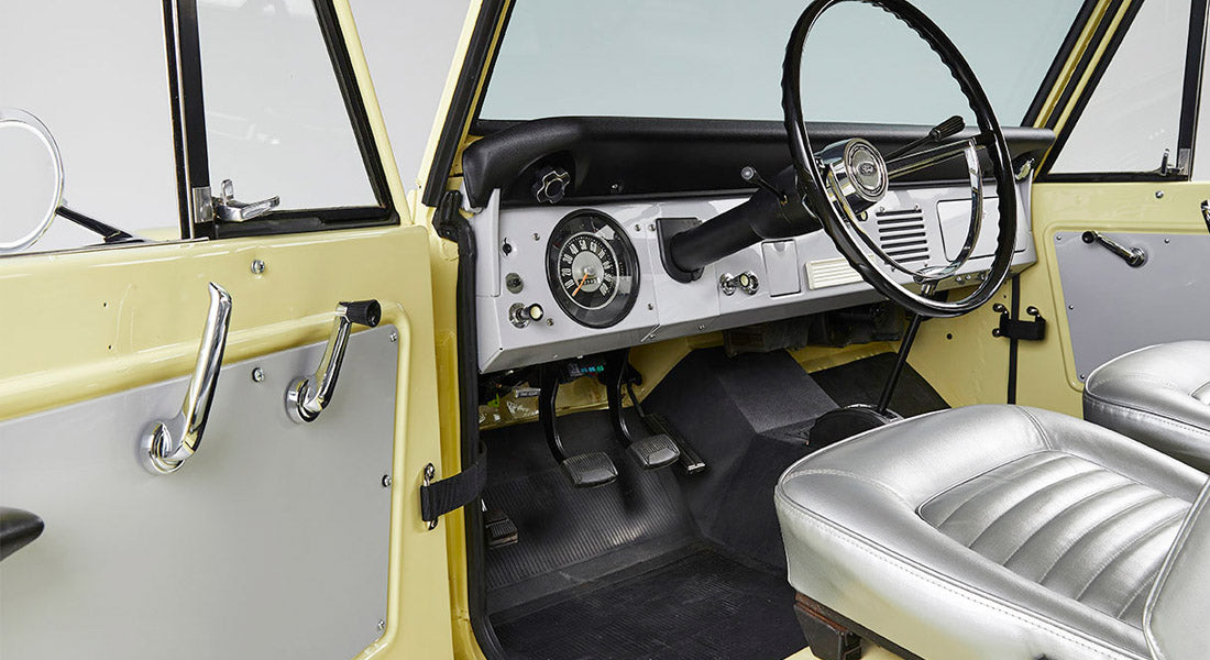 Classic Ford Bronco interior