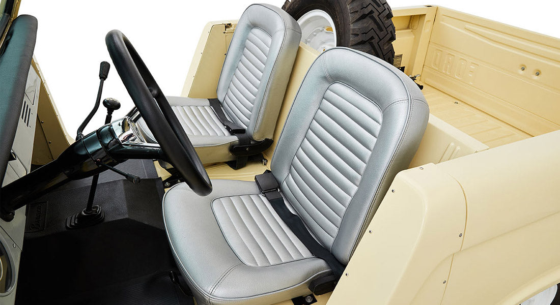 Classic Ford Bronco interior