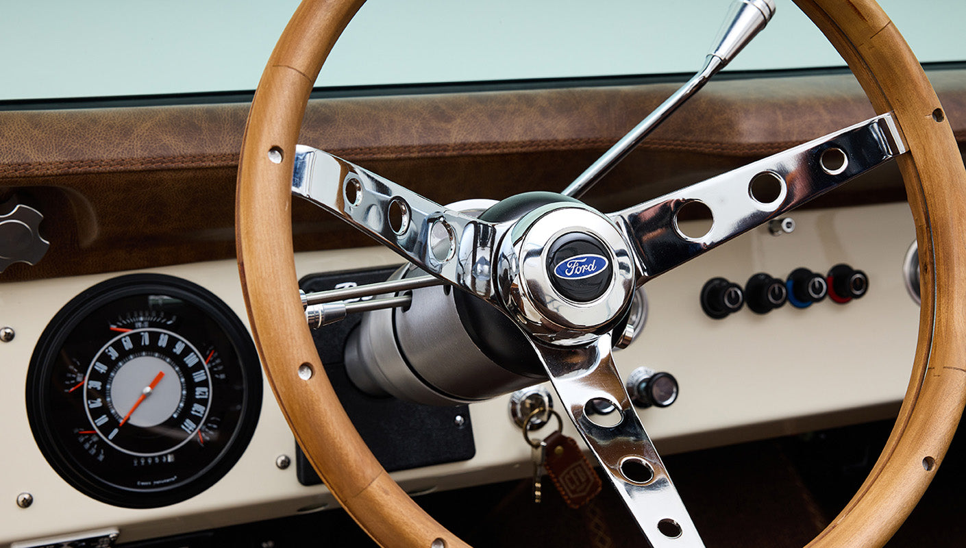 Ford Bronco 1968 Saddle Bronze Coyote Series