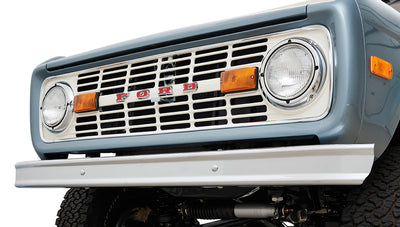 Ford Bronco 1968 Winchester Gray 302 Series with White Soft Top Grille