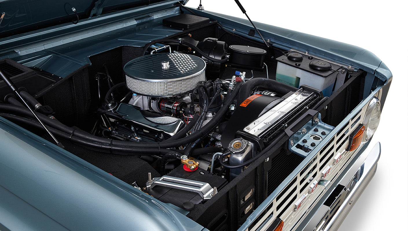Ford Bronco 1968 Winchester Gray 302 Series with White Soft Top Engine