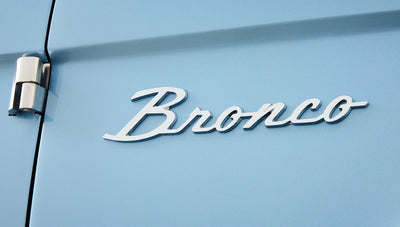 Ford Bronco 1969 Brittany Blue 302 Series with Tartan Plaid Interior