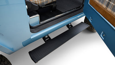 Ford Bronco 1969 Brittany Blue 302 Series with Tartan Plaid Interior