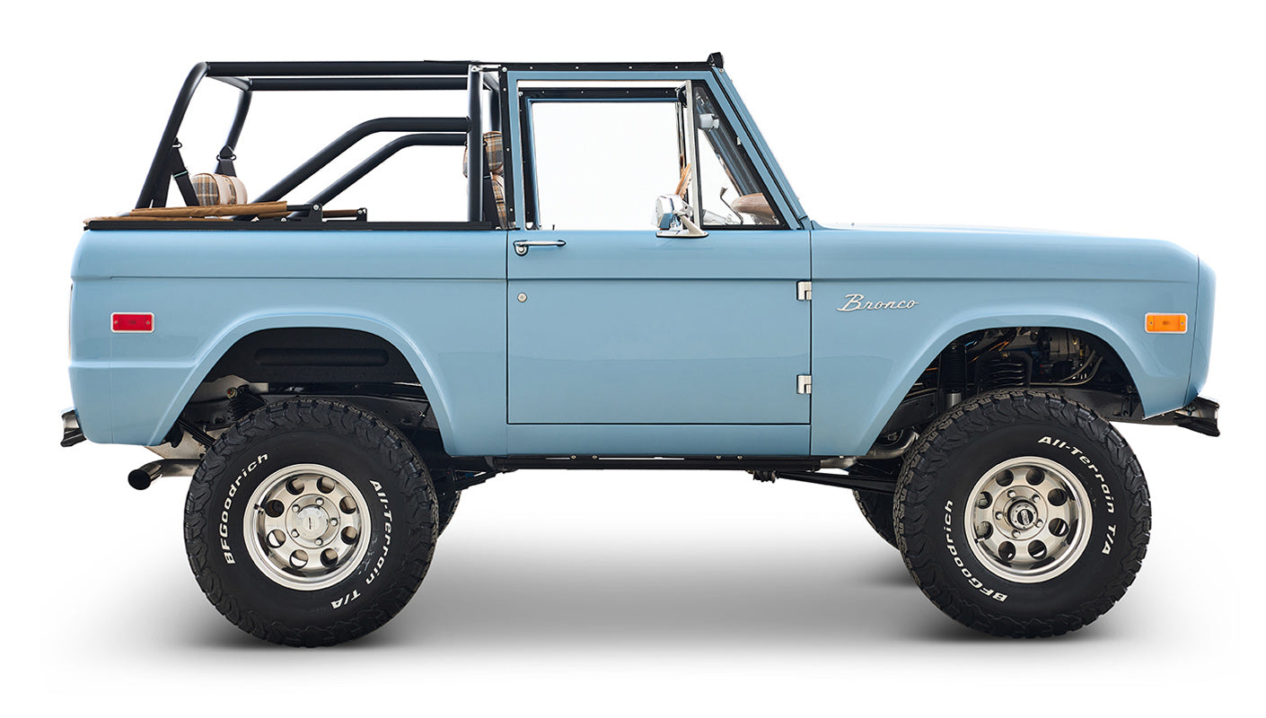 Ford Bronco 1969 Brittany Blue 302 Series with Tartan Plaid Interior