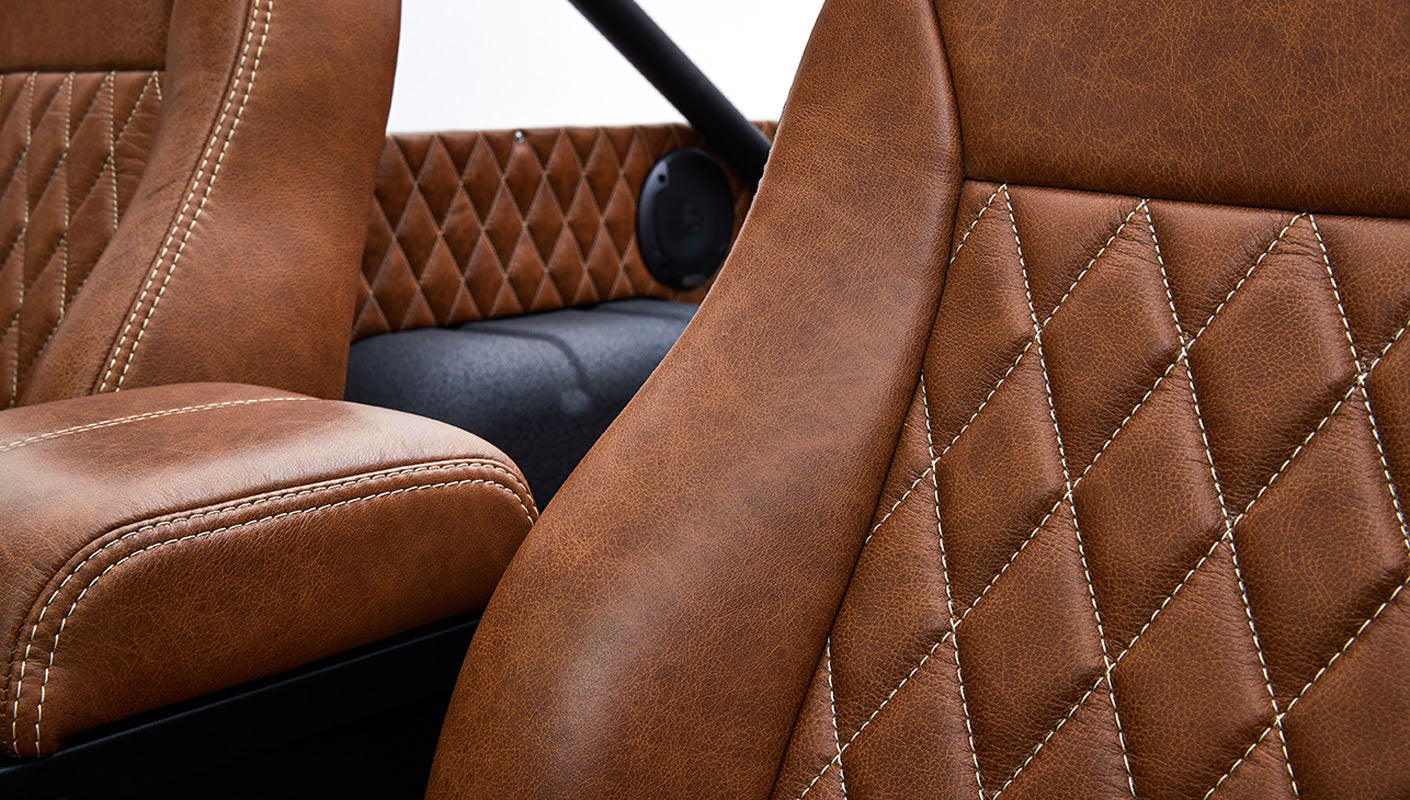 Classic Ford Bronco Ford Bronco 1969 Misty Green Coyote Series Leather Detail3 series