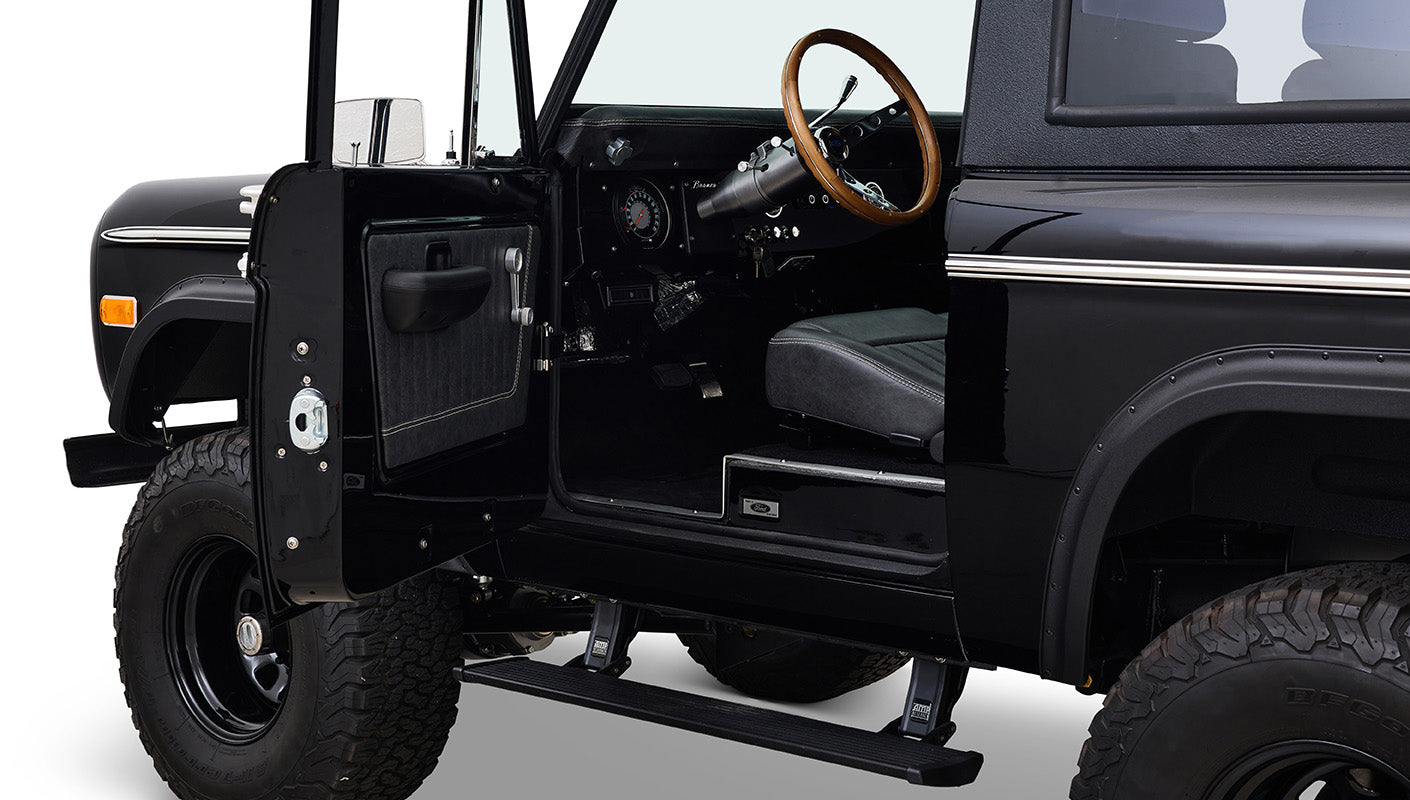 Ford Bronco 1970 in Black with Black bedlined hard top with custom straight stitch interior