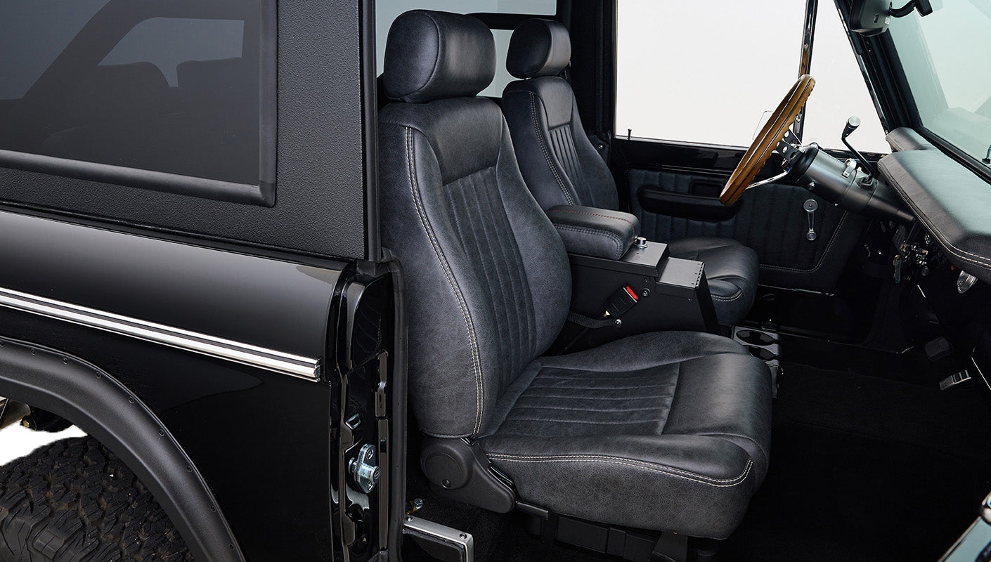 Ford Bronco 1970 in Black with Black bedlined hard top with custom straight stitch interior