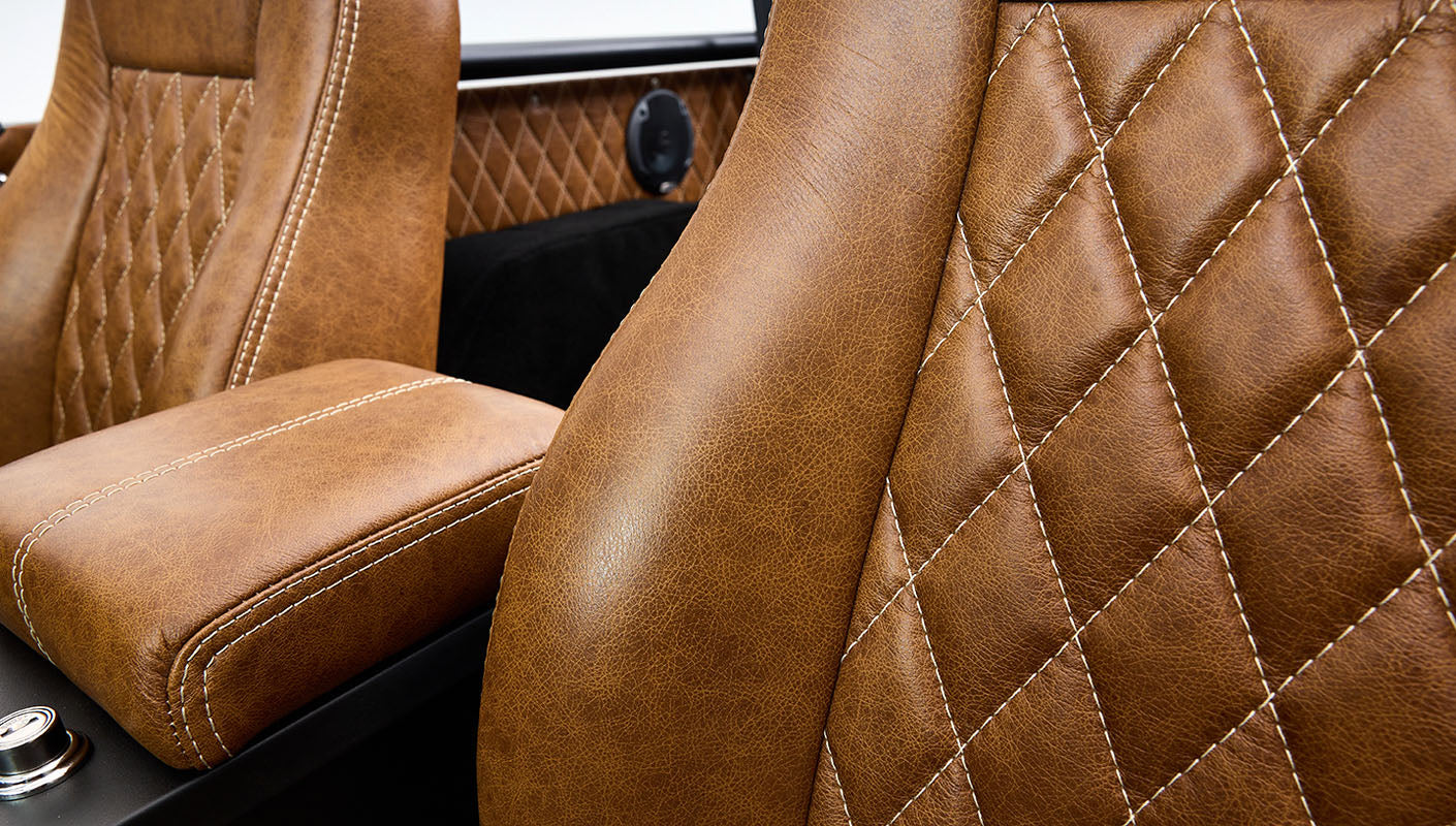 Ford Bronco 1970 in Matte Macadamia Brown with whiskey leather interior and black wheels Wooden Steering Wheel diamond stitch