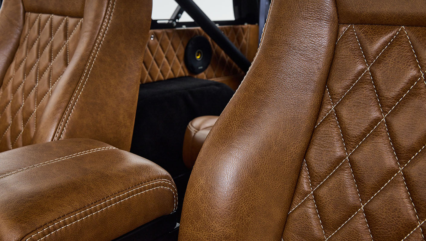 Ford Bronco 1970 Matte Blue 302 Series with Black Soft Top Custom Interior