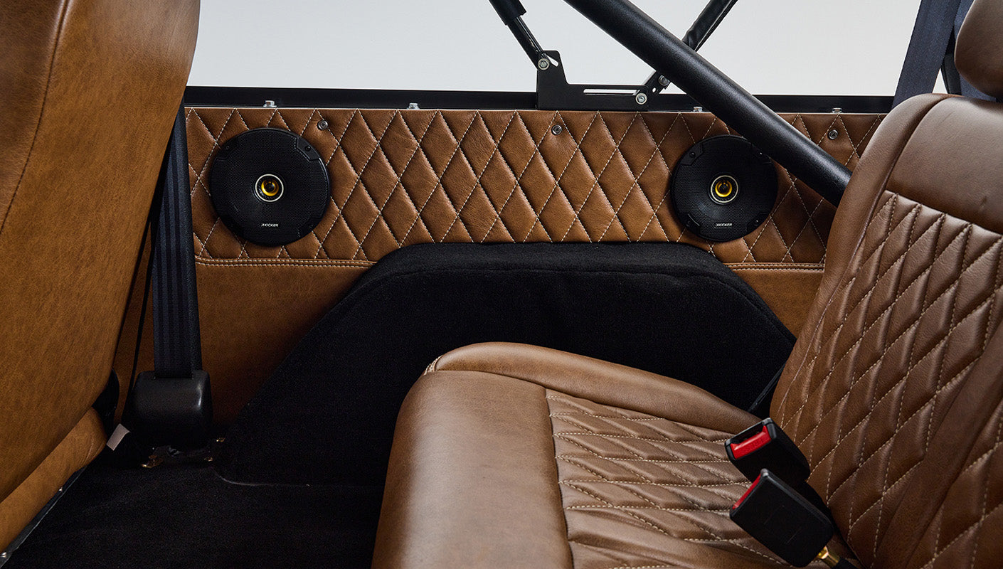 Ford Bronco 1970 Matte Blue 302 Series with Black Soft Top Custom Interior