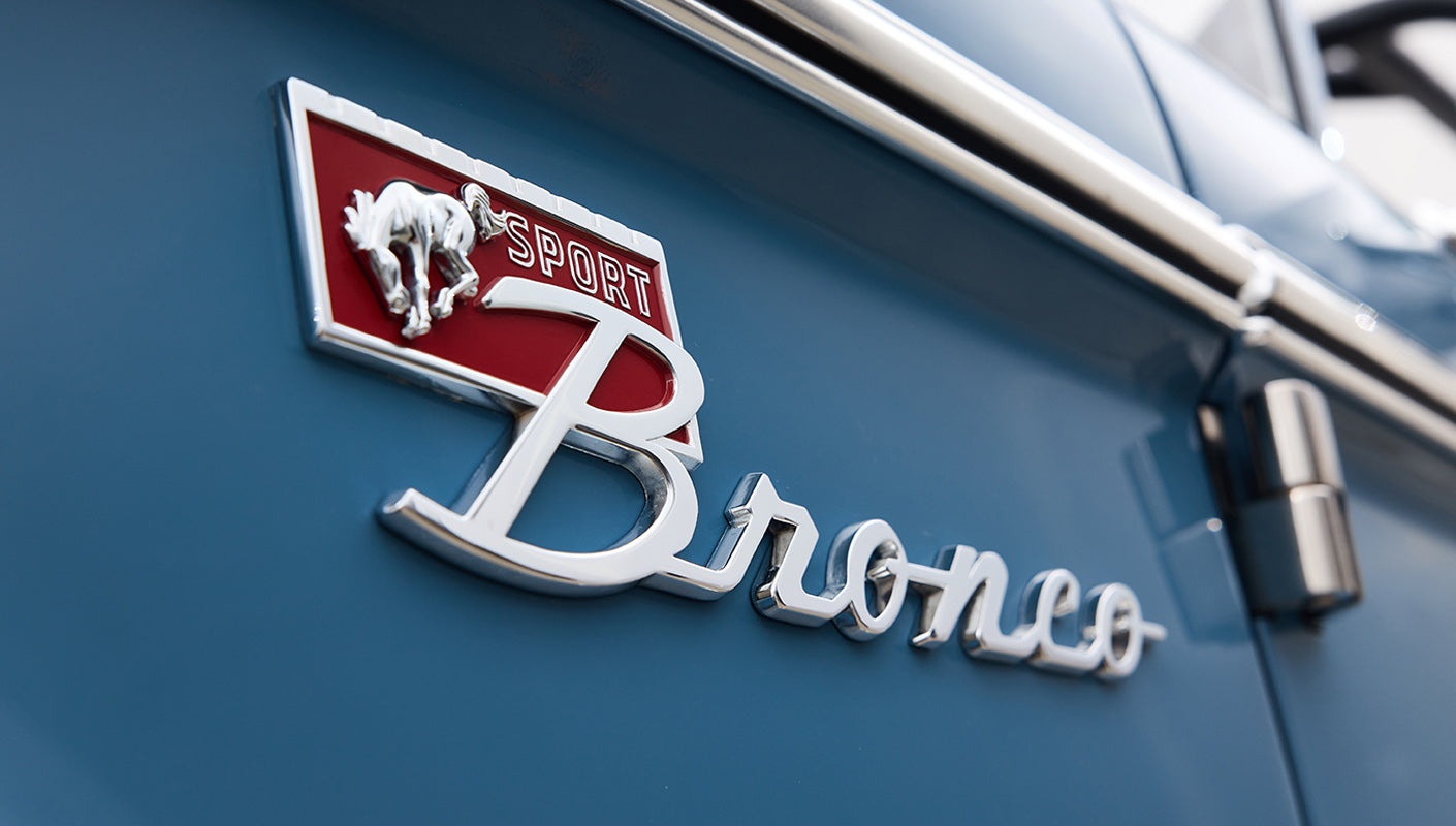 Bronco Sport Emblem