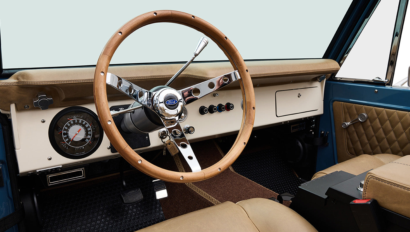 Classic Ford Broncos Teak steering wheel