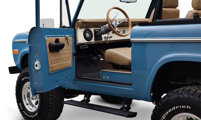 1970 Ford Bronco in Stars and Stripes Blue Driver's seat