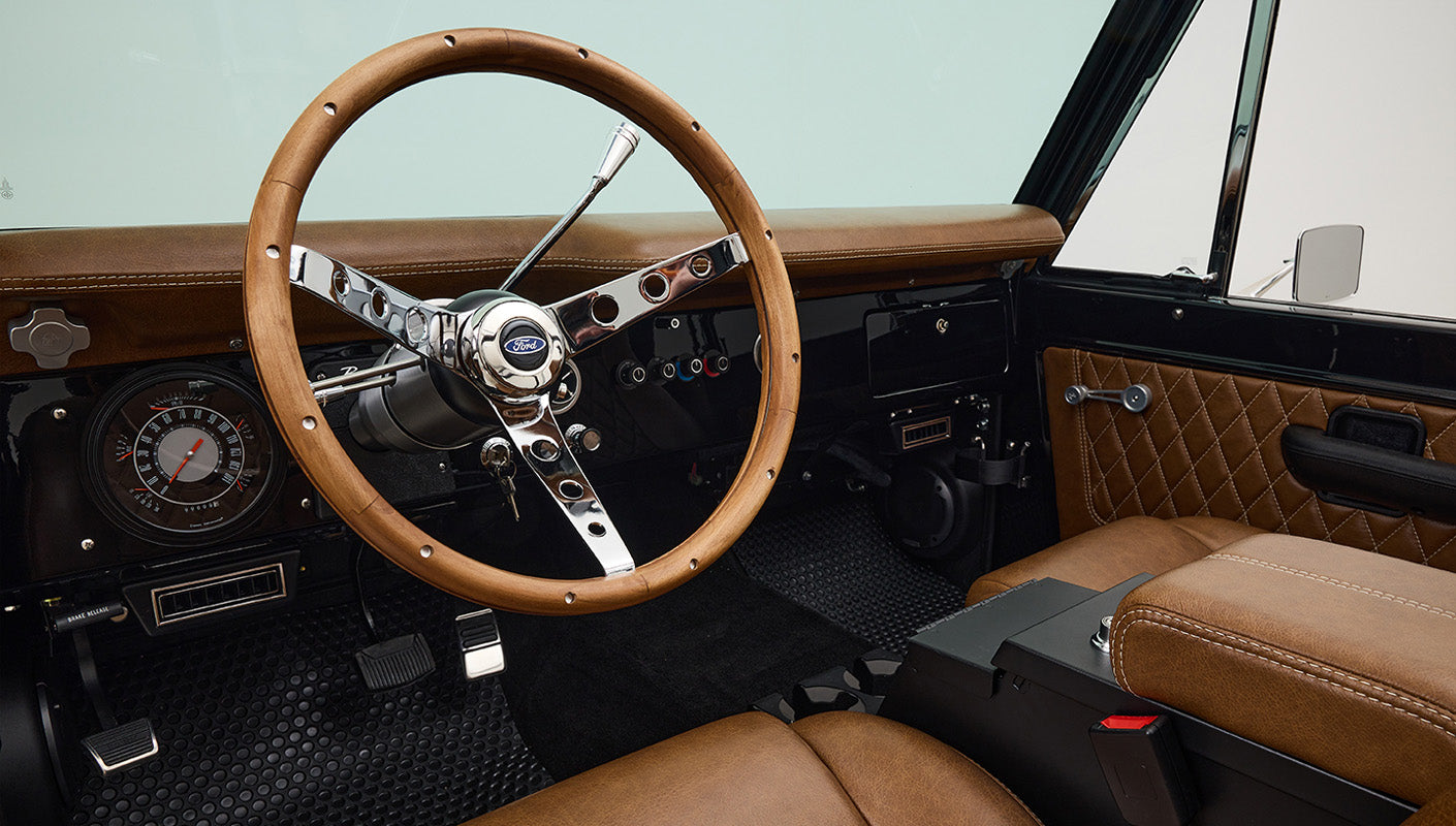 Ford Bronco 1972 Black Coyote Series with Custom Interior