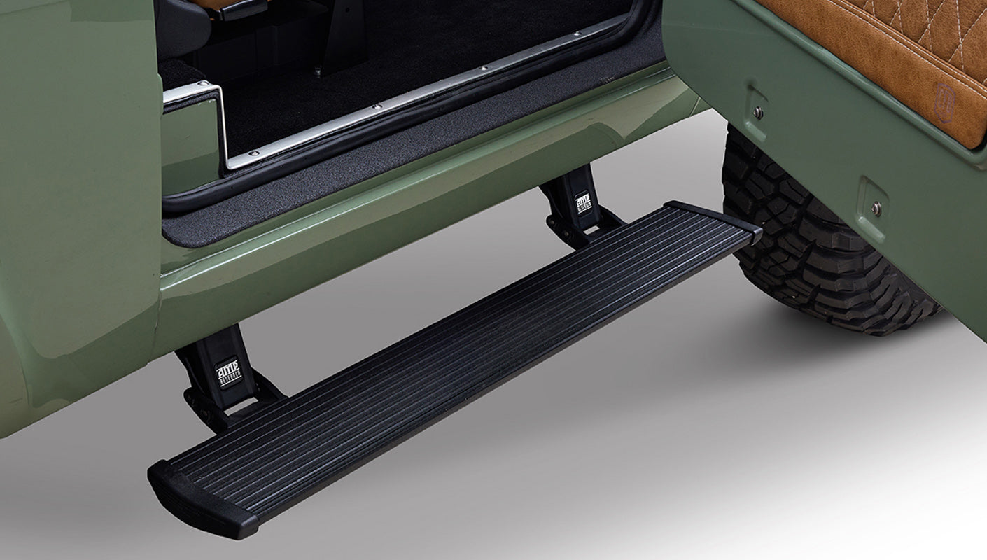 Ford Bronco 1973 Boxwood Green Coyote Series with Ball Glove Interior