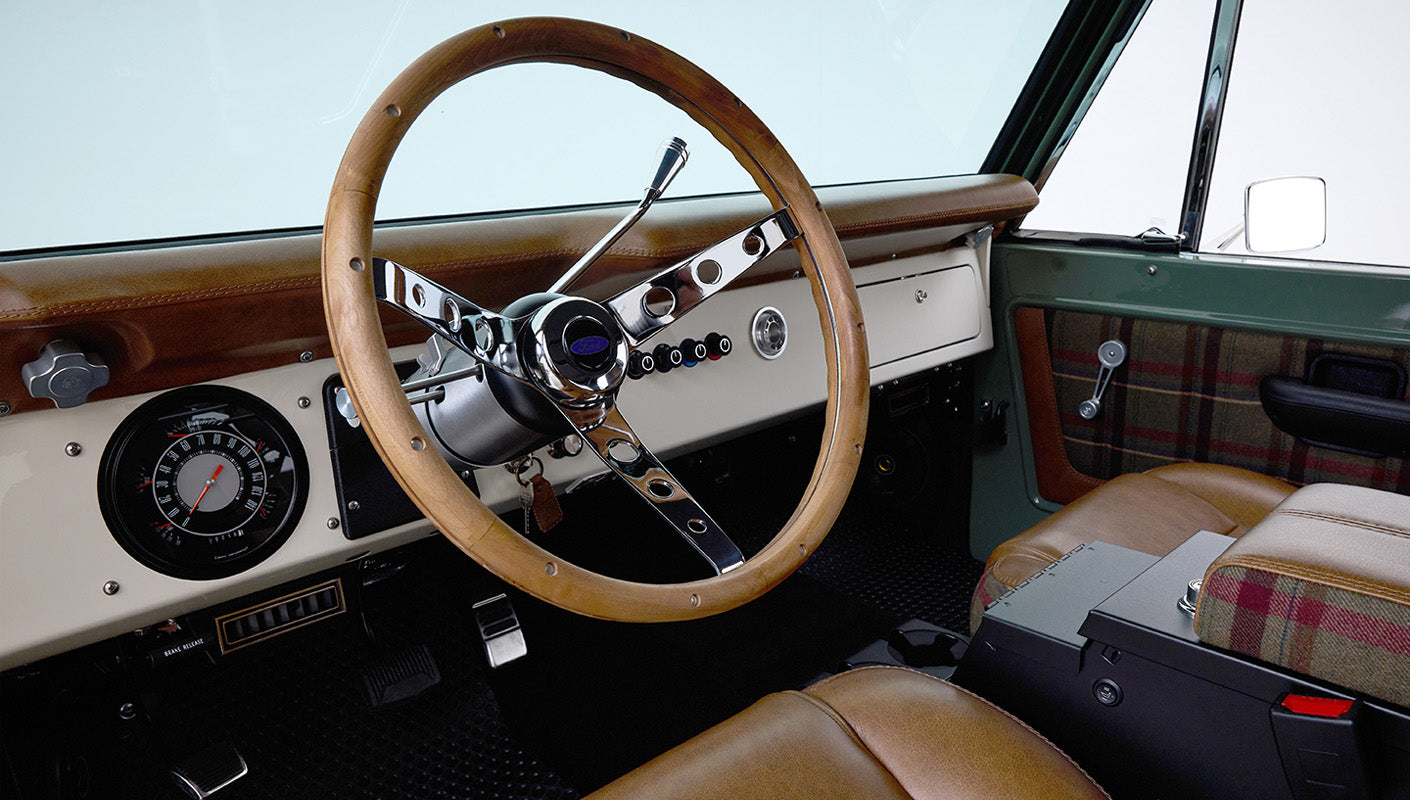 Ford Bronco 1973 Boxwood Green Coyote Series with Brown Soft Top Custom Leather Tartan Interior