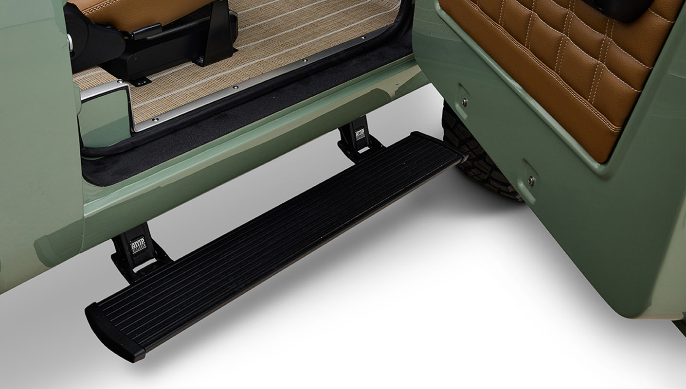 Ford Bronco 1973 Grasmere Green Coyote Series Wimbledon White Custom Interior