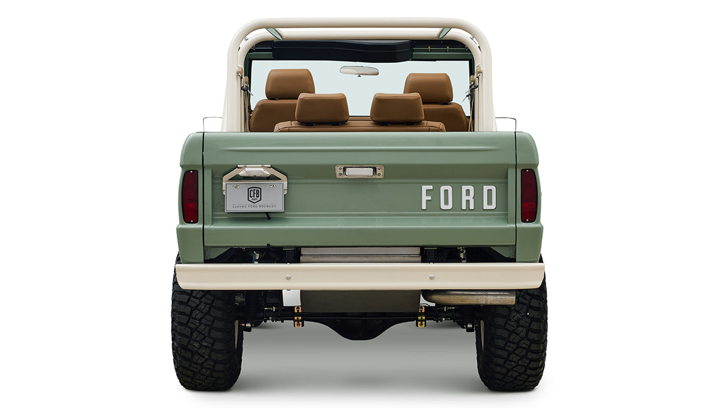 Ford Bronco 1973 Grasmere Green Coyote Series Wimbledon White Custom Interior