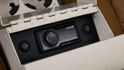 Ford Bronco 1973 Grasmere Green Coyote Series Wimbledon White Custom Interior