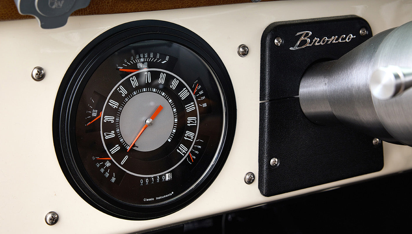Ford Bronco 1974 Harvest Moon Coyote Series Speedo