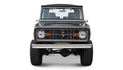 Ford Bronco 1977 302 Series in Adventurine Green with Black Soft Top