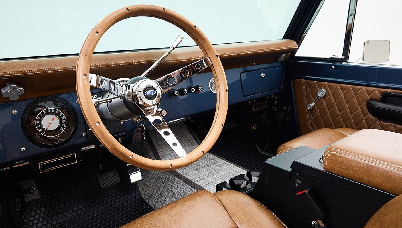 Ford Bronco 1975 Metallic Navy Coyote Series with Custom Diamond Stitch Leather Interior
