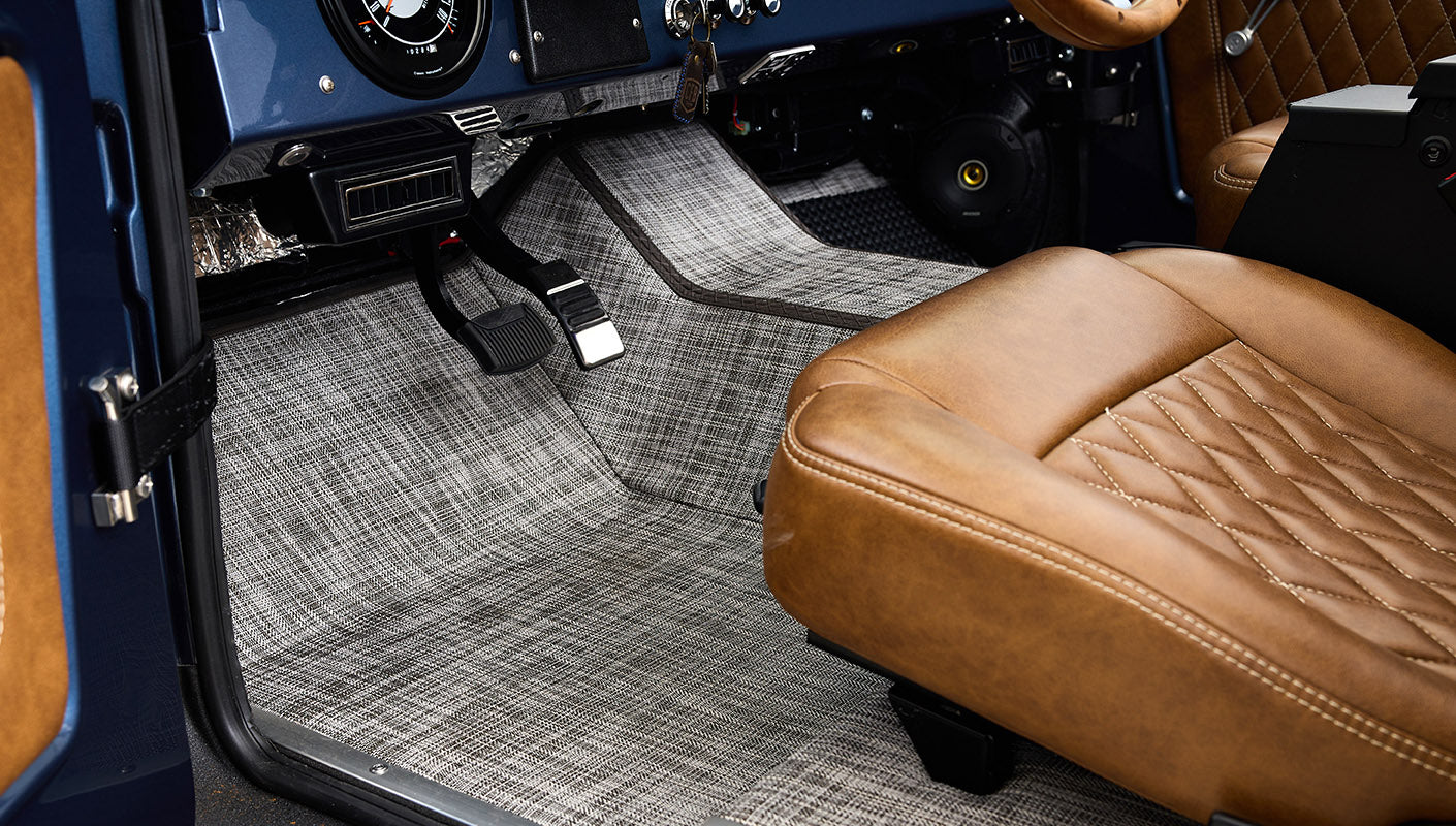 Ford Bronco 1975 Metallic Navy Coyote Series with Custom Diamond Stitch Leather Interior