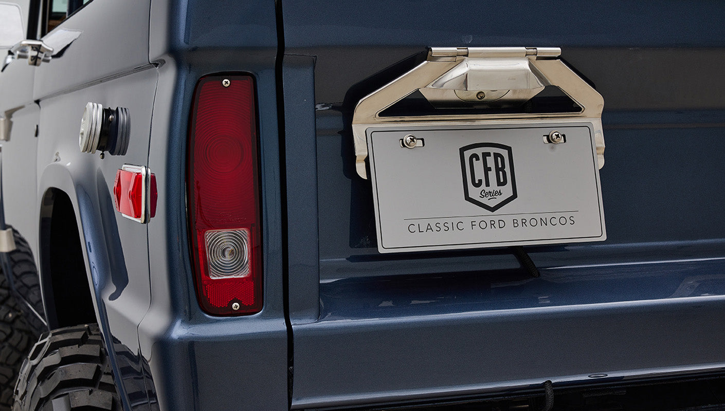 Ford Bronco 1975 Metallic Navy Coyote Series with Custom Diamond Stitch Leather Interior