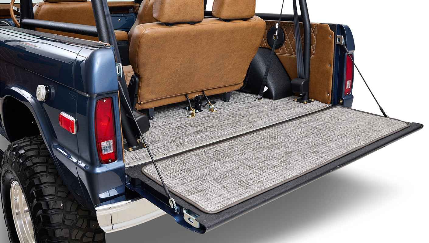Ford Bronco 1975 Metallic Navy Coyote Series with Custom Diamond Stitch Leather Interior